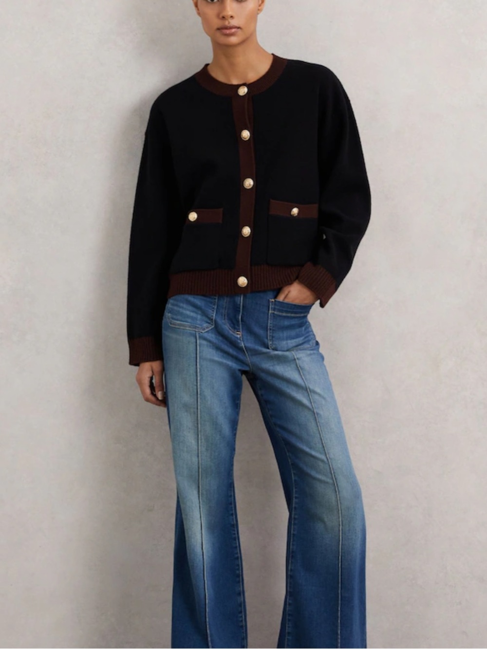 Reiss Olive Tipped Crewneck Wool And Cashmere Cardigan Black Burgundy - Picture 2 of 9